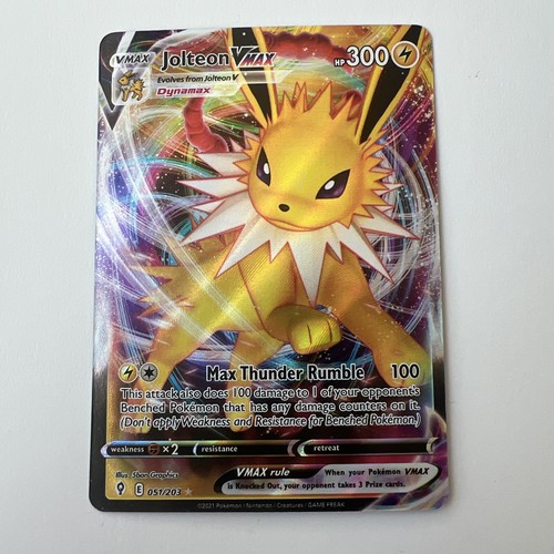 Jolteon VMAX - 051/203 - Ultra Rare - Espada Y Escudo