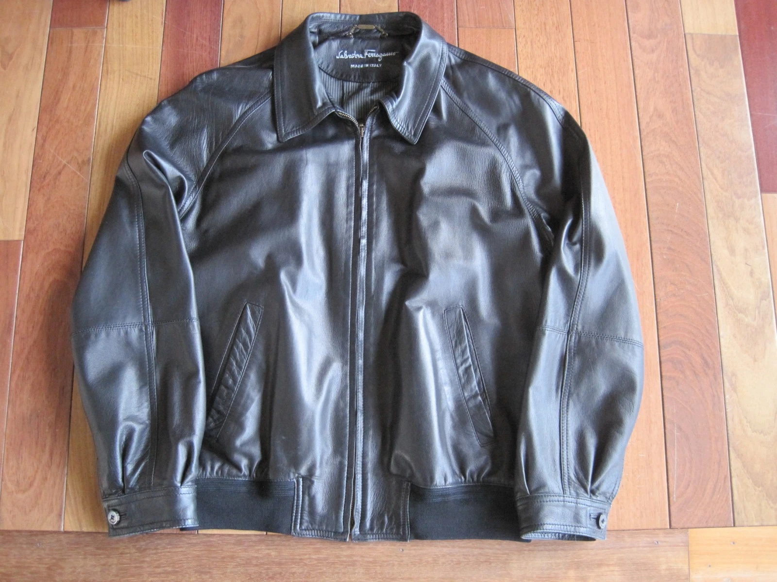 Ferragamo — Salvatore Ferragamo Mens Soft Leather Jacket EU 50 US M (40) Black Zip Italy