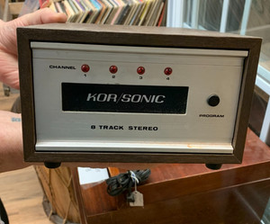 8 track stereo tape player - kor-sonic