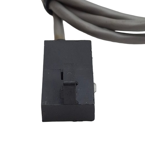 SMC D-F79W Solid-State Auto Switch, NPN, 5/12/24VDC, 40mA, 3-Wire Leads, 0.5m - Picture 5 of 9