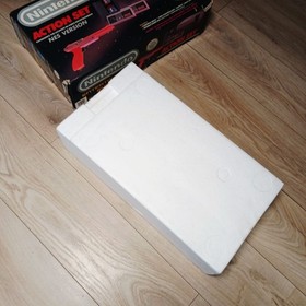 Nintendo NES Entertainment System Video Game Console Boxed Action Set 