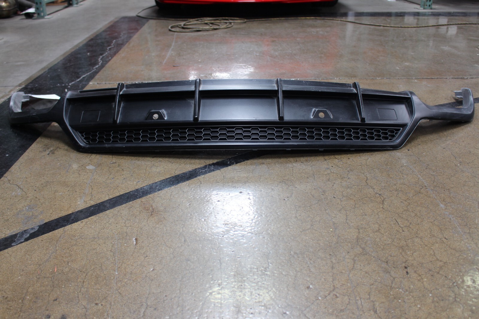 Lamborghini Urus, Rear Valance, Used, P/N 4ML807301, 4ML807568