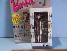 BARBIE KEYCHAIN 4"in Poodle Parade 1995 Collectible Series Basic Fun