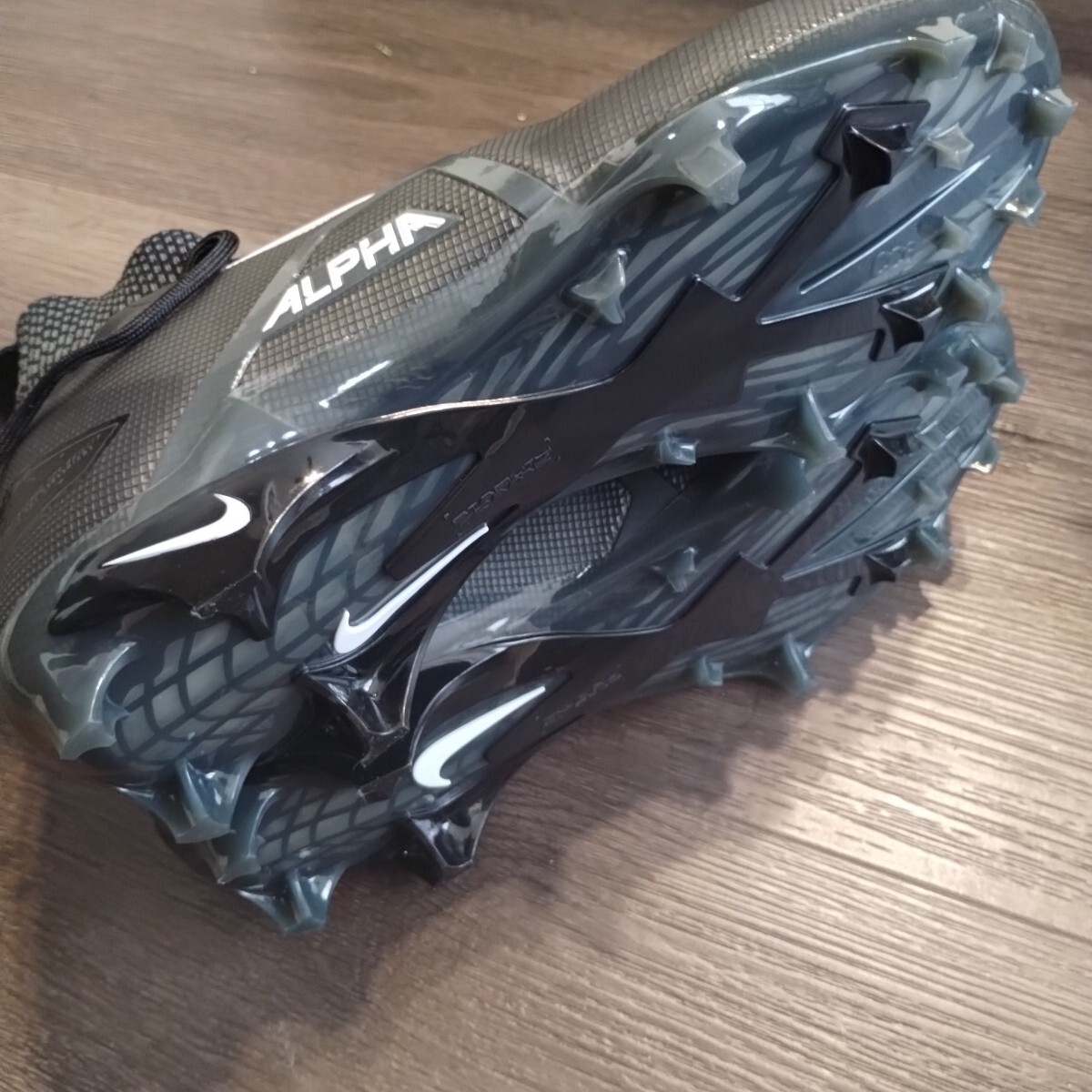 Sz 8.5 Nike Alpha Menace Elite 3 Flyknit Black Football Cleats Mens CT6648-010 Nike Alpha Menace Elite 3 - Black – www.SportsTakeoff.com main image 2