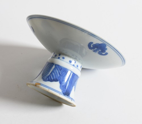 Antique 1700s Edo, Arita porcelain Tazza, Japanese Blue and White footed bowl. - Picture 12 of 12