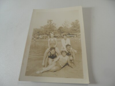 E2-4 Estate photo 1937 fun on the beach swimsuit