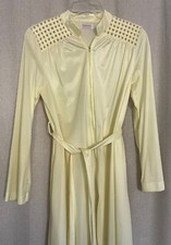 VTG Maidenform Sheer Nylon Full Zip Long Sleeve Nightgown Yellow Small