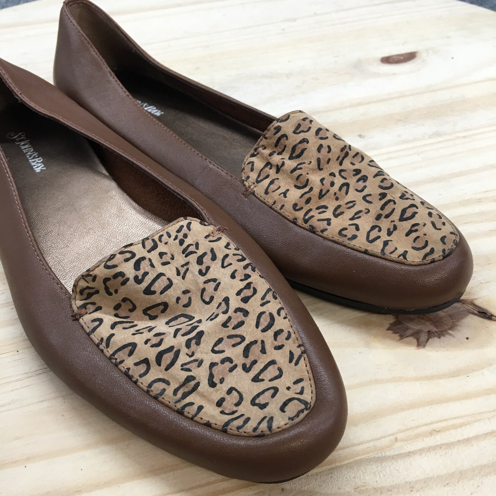 St Johns Bay Shoes Womens 8 M Leopard Loafers Slip On 0242615 Brown