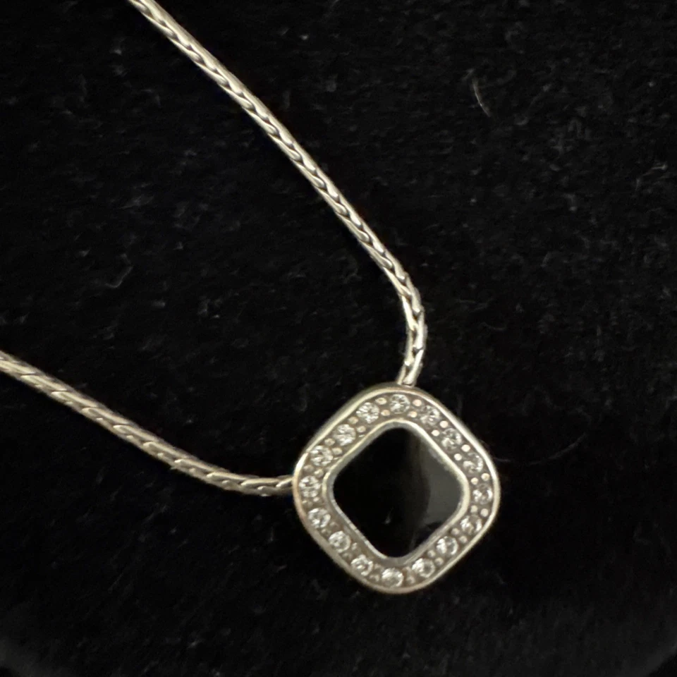 Brighton 双面黑色玛瑙和金色方形吊坠 15 英寸项链带扩展件 — 第 4/4 张图片