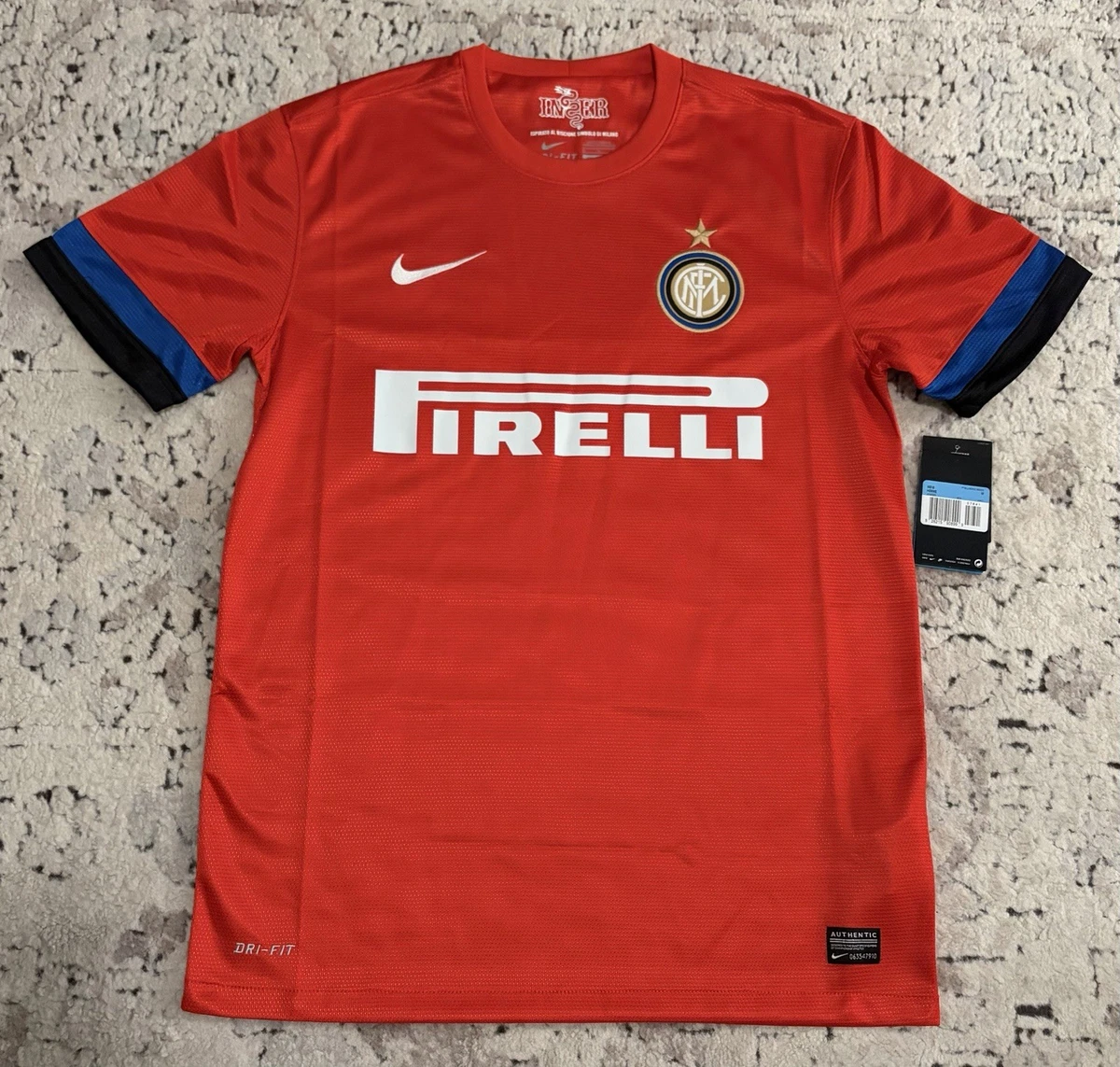 Inter Milan Size XL Men International Club Soccer Fan Apparel and