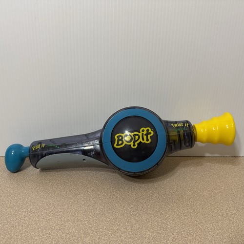 Bop It! 2002 Clear Hasbro Pull Twist Electronic Game - TESTED WORKING