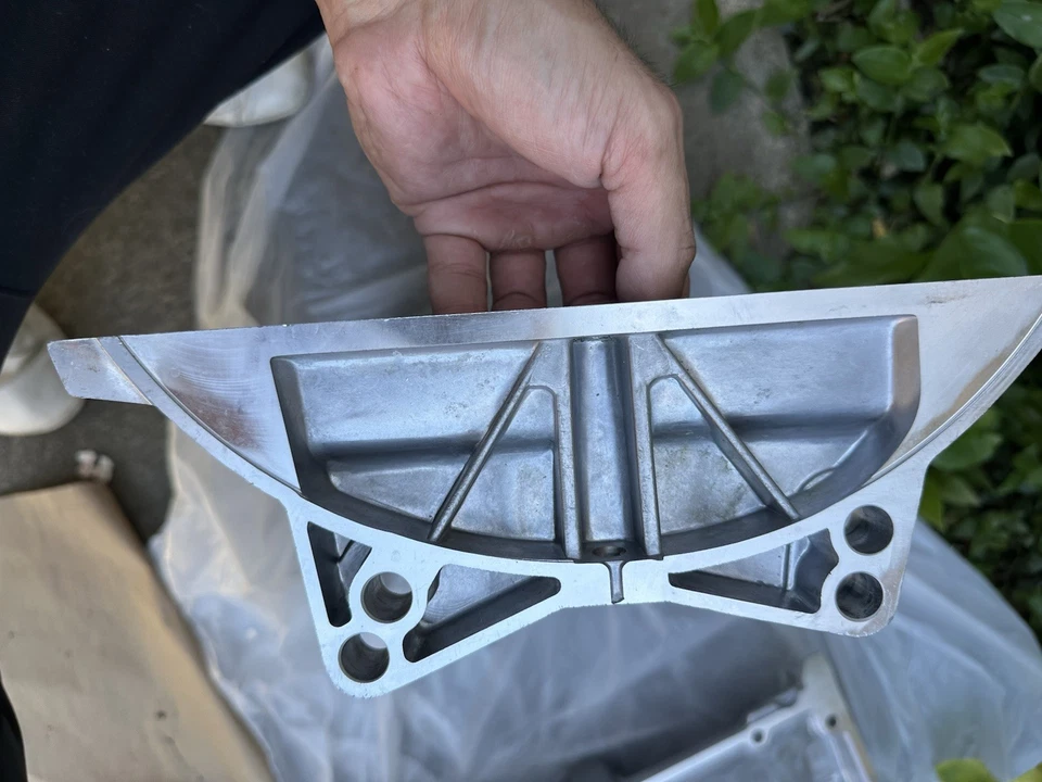 正品 Spectra 高级发动机油盘 GMP59A — 第 3/4 张图片