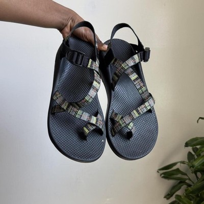 Vintage Chaco Z/2 Classic Sandals Vibram soles men display picture 2