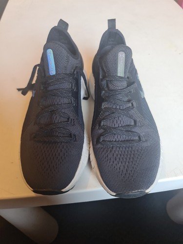 Here Is This Under Armour For You Black Used But Still In Good Condition. - Picture 2 of 24
