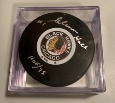 Glenn Hall Chicago Blackhawks HOF 75 Signed  Puck W/ FREE Case! Beckett # Y78796