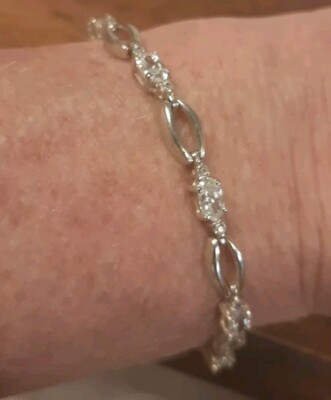 Beautiful Vintage Chateau D'Argent CZ Tennis Link Bracelet
