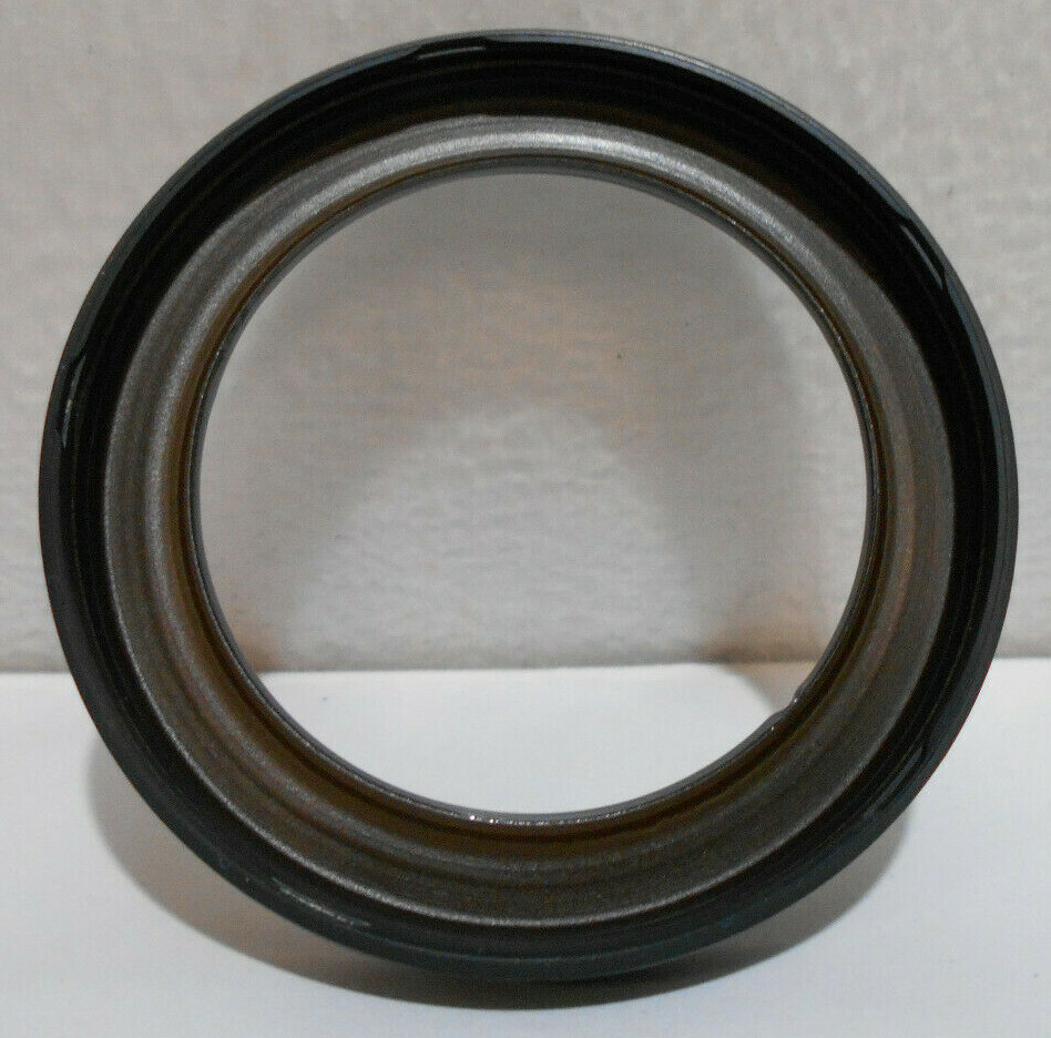 9/6 ponta様　③ TOYOTA 86 ZN6 GT86 SCION FR-S Genuine Wheel Center Cap SU003
