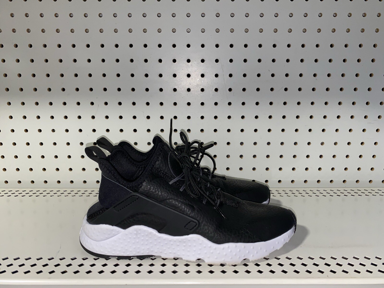 white huaraches womens size 8