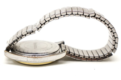 Armitron 20/1925P Day/Date gut ablesbare Herrenuhr braucht Batterie - Bild 5 von 6