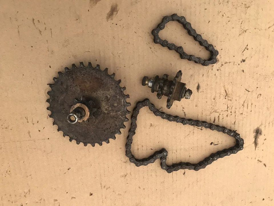 Eje de rueda dentada Mtd Yardman 7/24 soplador de nieve modelo 31650-0 [LT] Foto 3 de 4