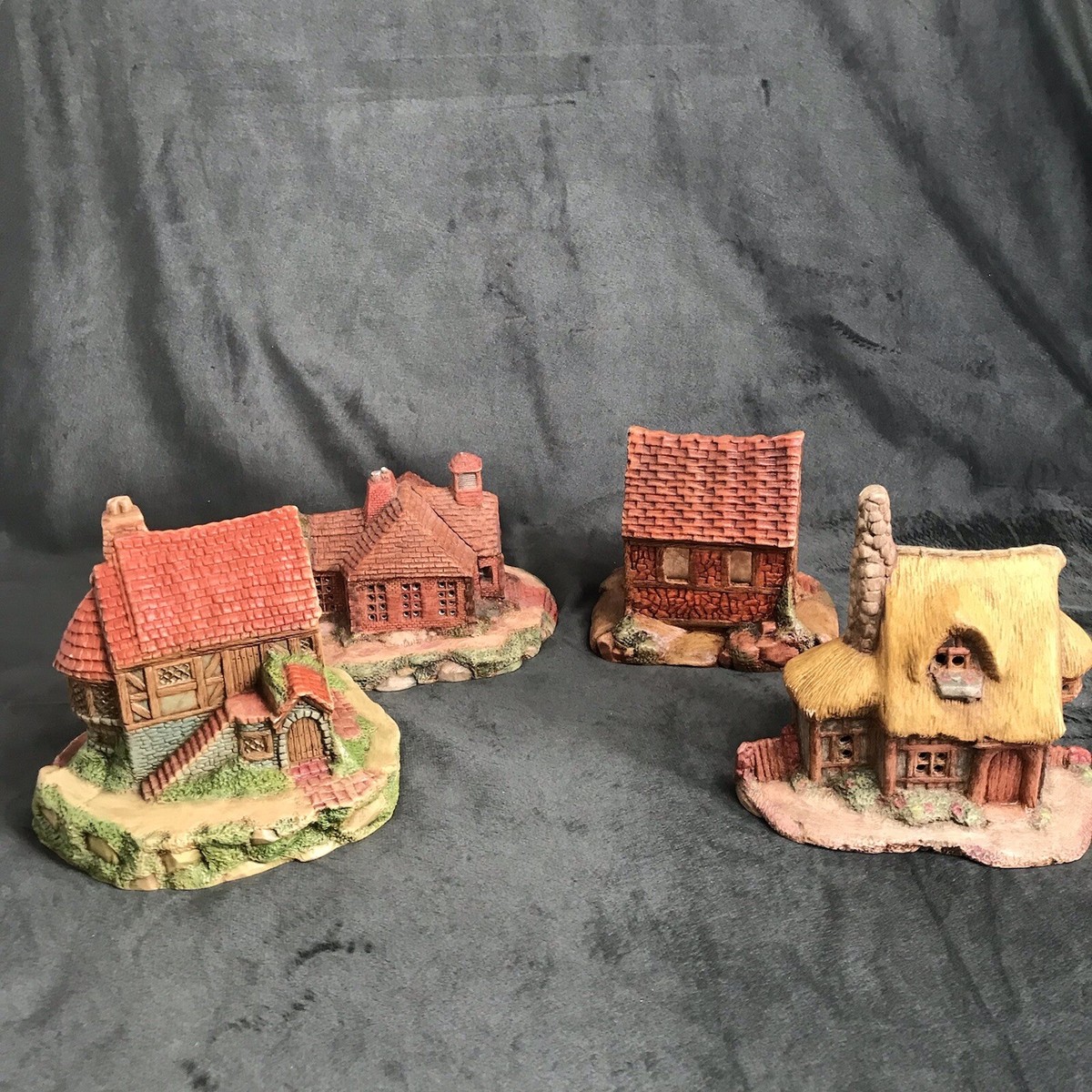 Vintage Mini Village Cottage House Ceramic Mold Hand Painted