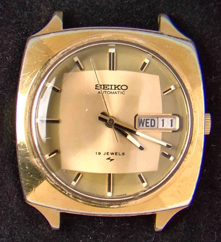 Seiko 7006-7120 Faceted Crystal Men's Automatic Vintage Watch -- Spares/Repairs
