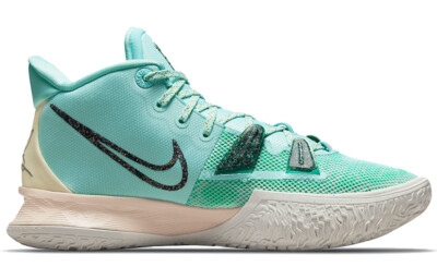 kyrie mint green