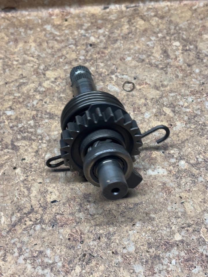 Yamaha XS400 XS 400 1980 motor arranque eje de engranaje varilla C3 Foto 2 de 3