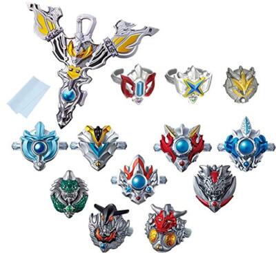 NEW Ultraman Taiga Accessory Set 01 02 03 04 Photon Earth Keychain
