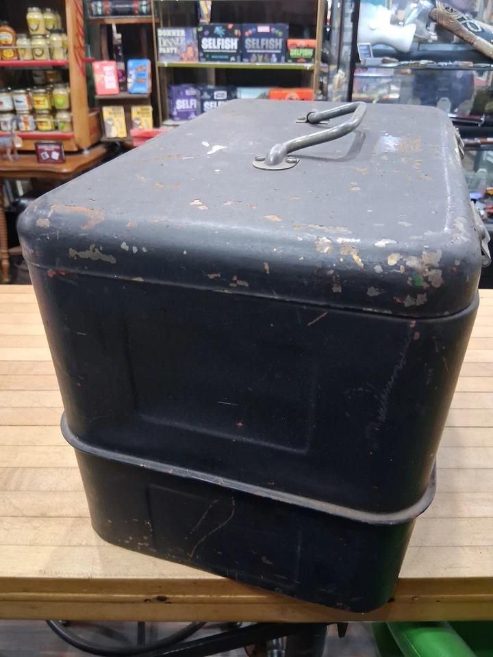 Холодильник для сундука со льдом металлический с тиснением Coca-Cola, черный перекрашенный - Изображение 2 из 4