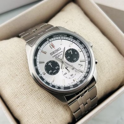 Seiko SSB429 Essentials Silver Dial Stainless Steel Men's Quartz Watch 41.5MM