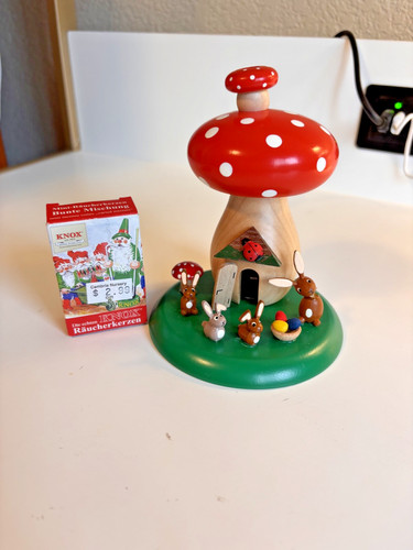 Bunny Rabbits Dotted Red Mushroom German Incense Smoker "as is"