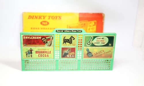 Dinky 765 Road Hoarding In Original Box - Excellent Vintage Original