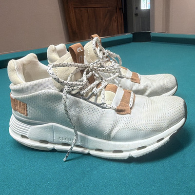 On  Cloud Cloudnova Ivory Sphinx or White Pearl colorway, featuring a mesh up W7