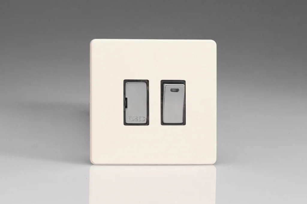 Fused Spur Primed Switched + Neon Screwless Chrome Insert Varilight XDY6NDS.PD