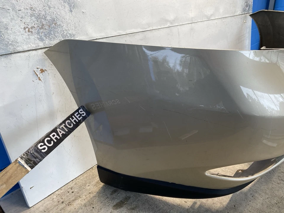 Cubierta de parachoques trasero AM 2010-2015 Lexus RX350 Foto 2 de 4