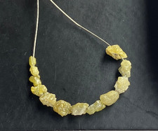 Perline di diamanti grezzi gialli naturali da 1,50 ct diamante non tagliato p...