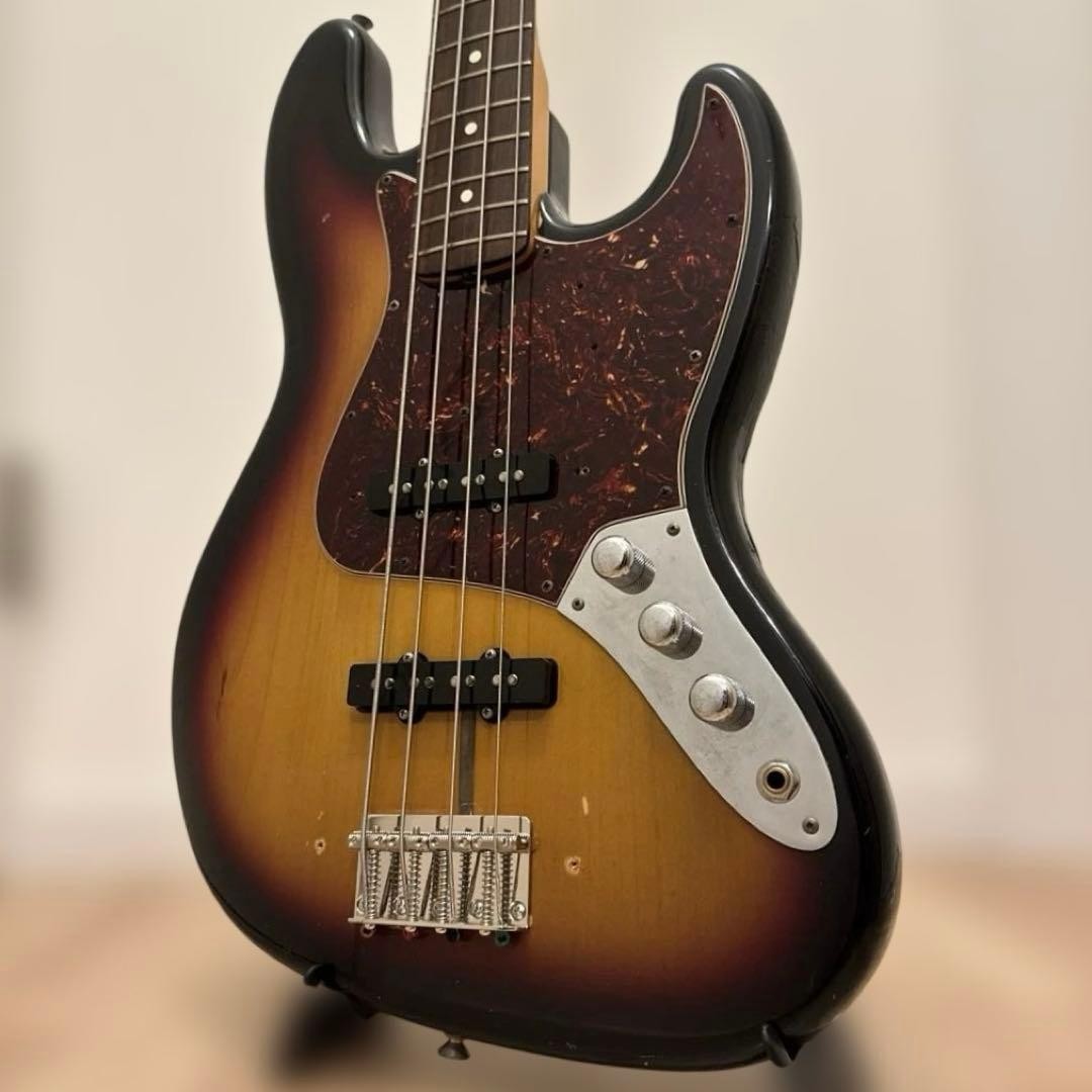 Fender USA American Vintage 62 Jazz Bass