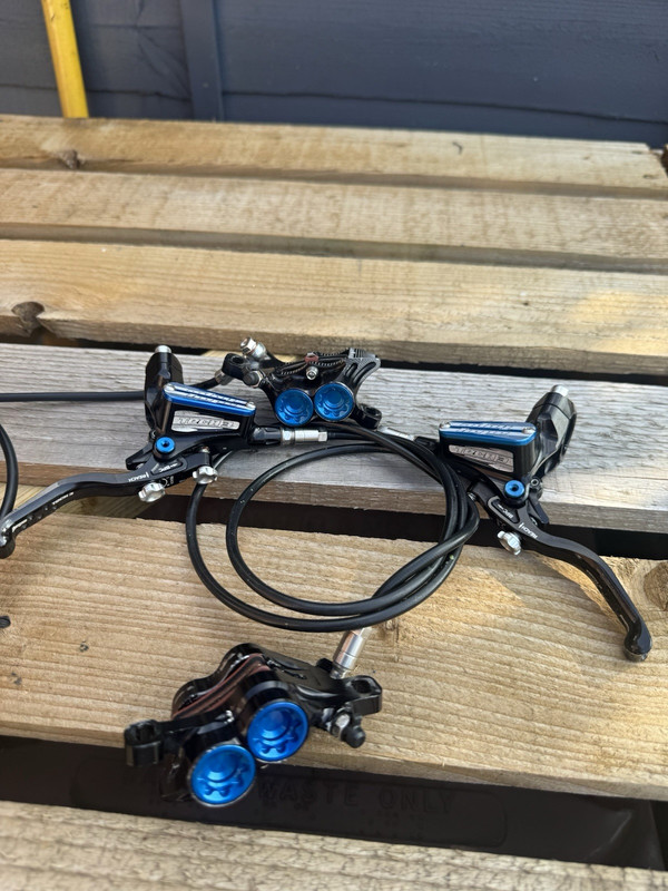 Hope Tech 3 E4 Hydraulic Disc Brake Set Front & Rear Black/Blue