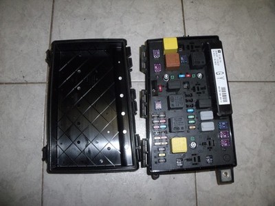 Sicherungskasten Zentralelektrik Opel Astra H  13206751   GY  (entheiratet)