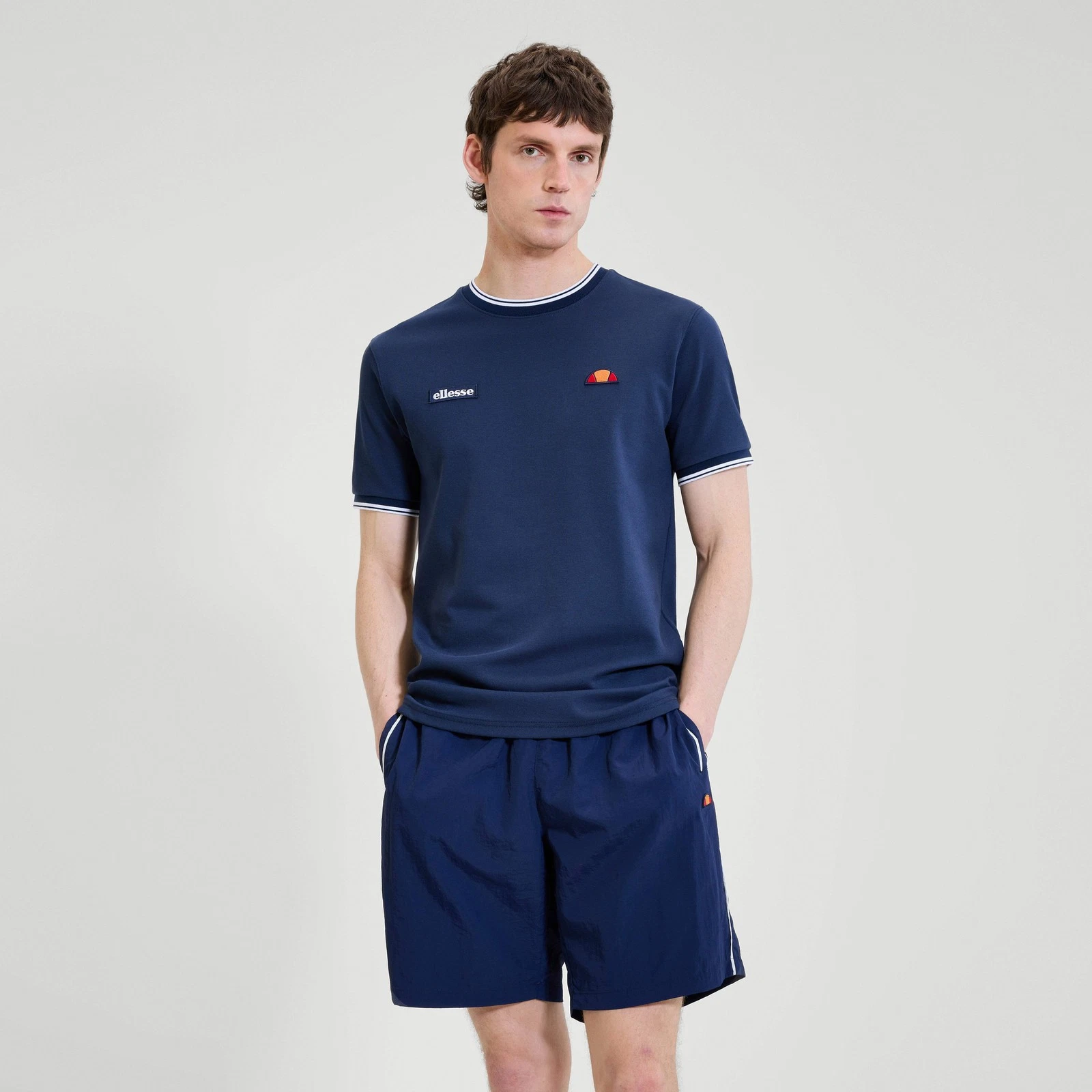 Ellesse Mens T-Shirt 'Live Forever' Belvider Retro Britpop Tee Navy
Opens in a new window or tab