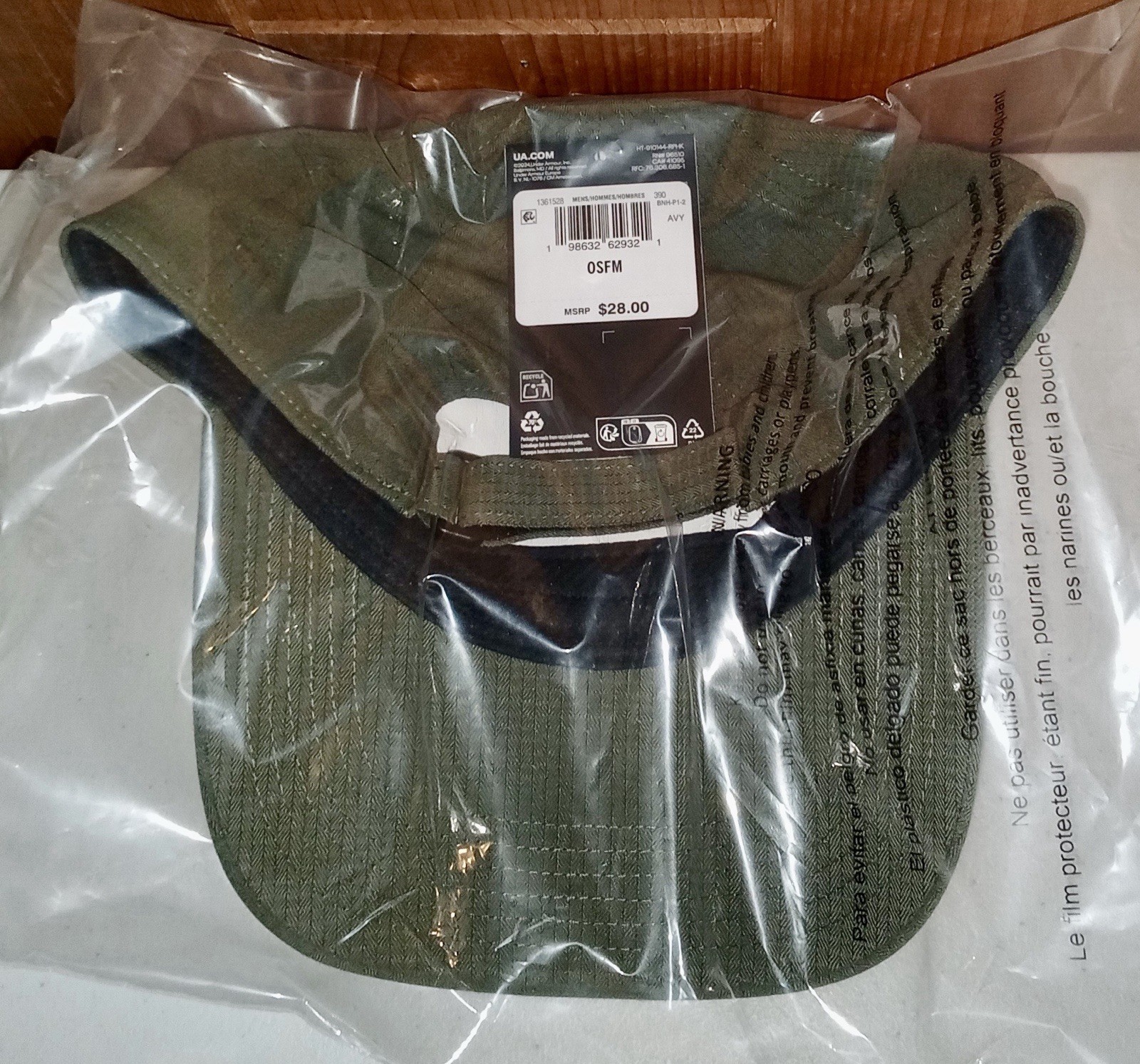 UNDER ARMOUR Iso-Chill ArmourVent Men&rsquo;s Adjustable Hat Cap Green 1361528-390 NEW