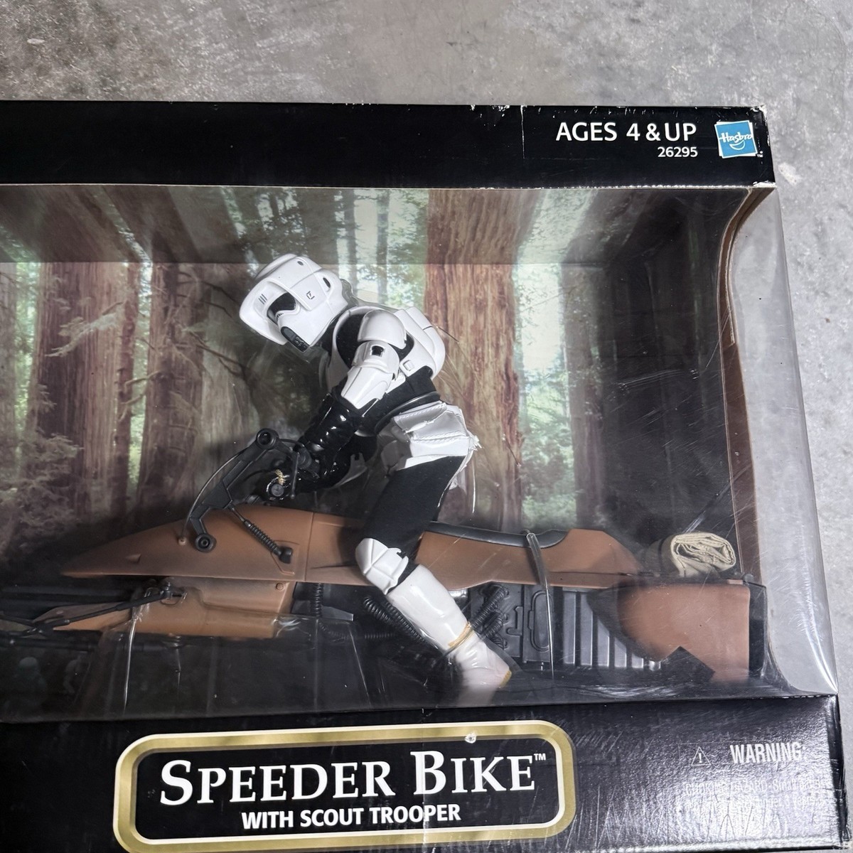 Hasbro Star Wars Power of the Force Speeder Bike & Scout Trooper