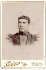Cabinet Card Circa 1890s Oles Gorgeous Lady In Dress Philadelphia PA