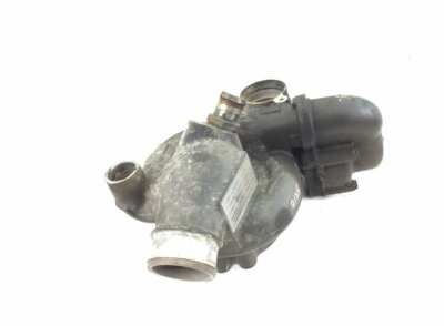 PACCAR 1747963 1828142 Housing Coolant Pump | eBay