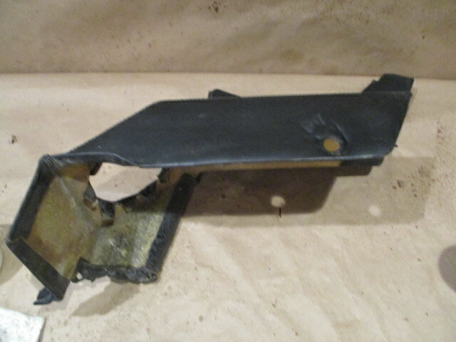 Ferrari Mondial QV - RH Rear Armrest - P/N 61232200