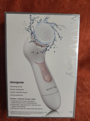 Mary Kay SKINVIGORATE Cleansing Brush with 2 Heads & 2 Batteries New in Box
