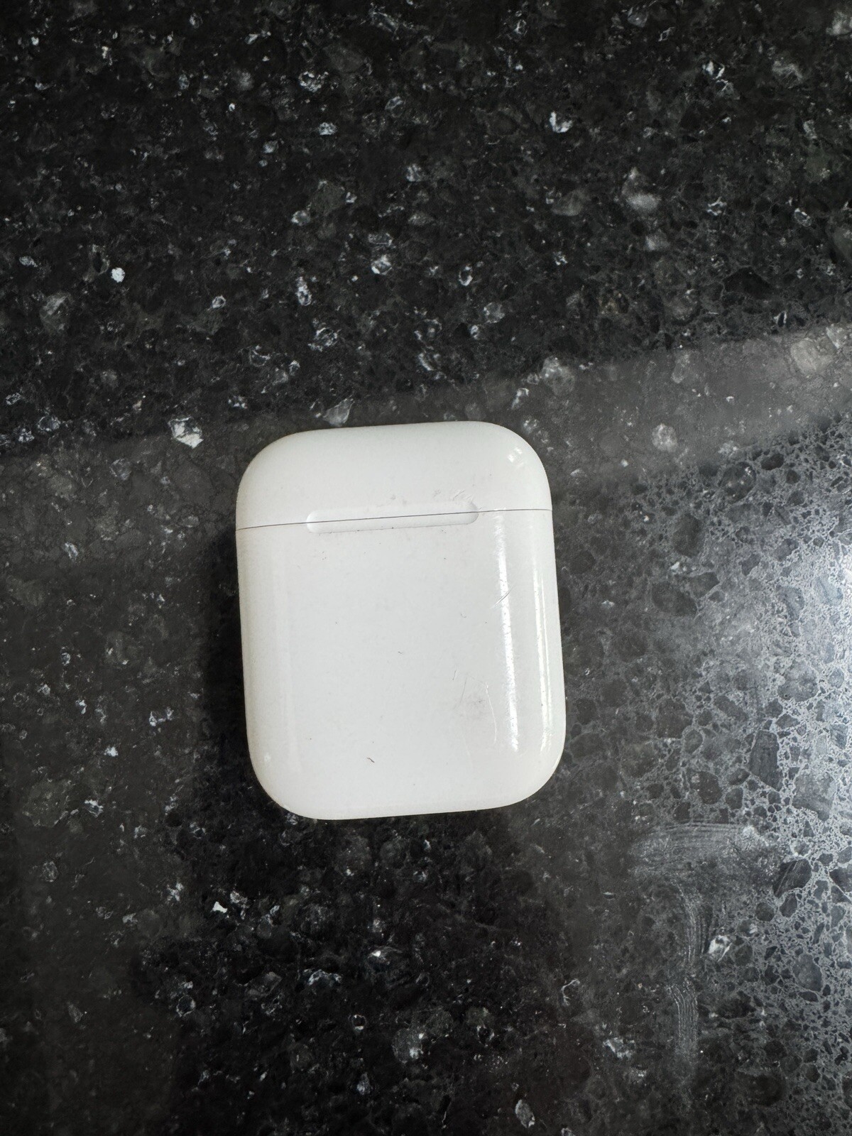 Apple AirPods 2nd Generation with Charging Case - White
