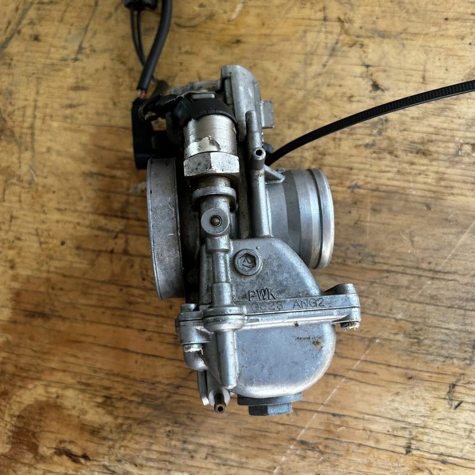 Husqvarna TC250 2015 Keihin Carb OEM usado  Foto 4 de 4