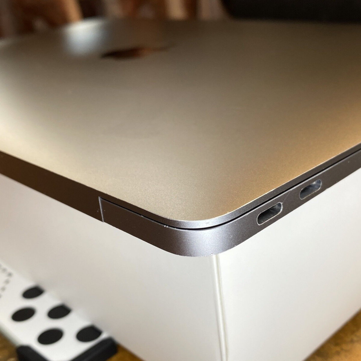 【週末セール】MacBookAir 2018 8GB 256GB A1932 Amazon.com: Apple 2018 MacBook Air with 1.6GHz Intel Core i5